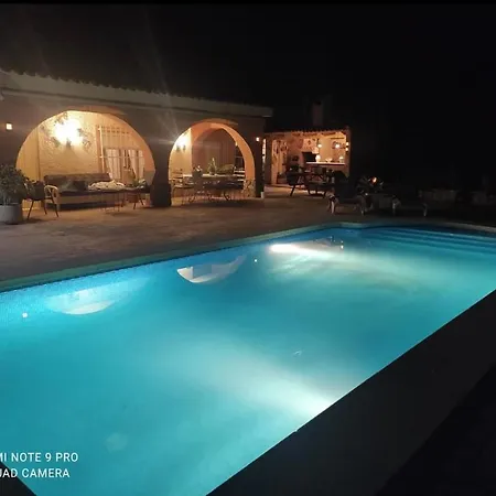 Marovi Bonalba 펜션